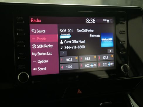 Used 2021 Toyota Venza LE w/ Carpet Mat Package (TMS) AWD/4WD image 22