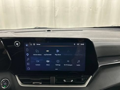 Used 2025 Chevrolet Equinox LT AWD/4WD image 14