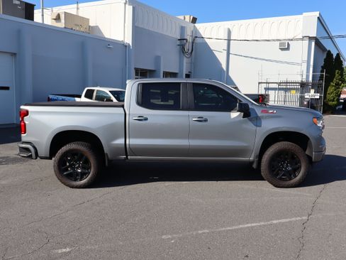Used 2025 Chevrolet Silverado 1500 RST AWD/4WD image 11