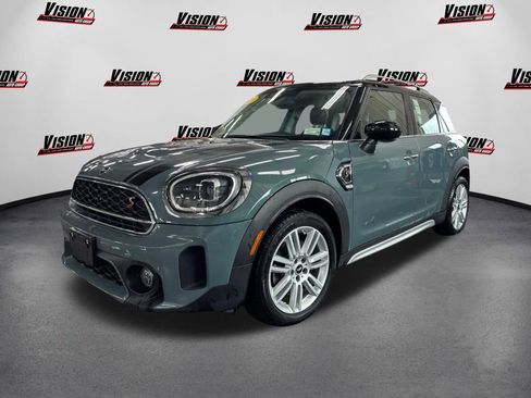 Used 2024 MINI Cooper Countryman S image 1