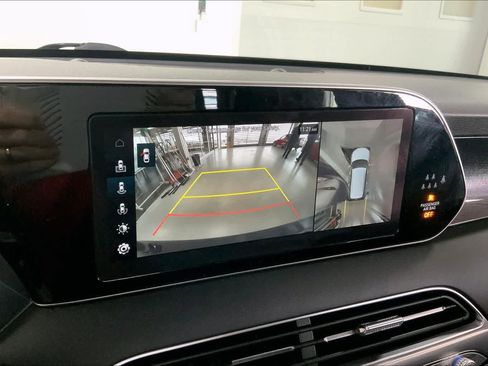 Used 2021 Hyundai Palisade Limited image 23