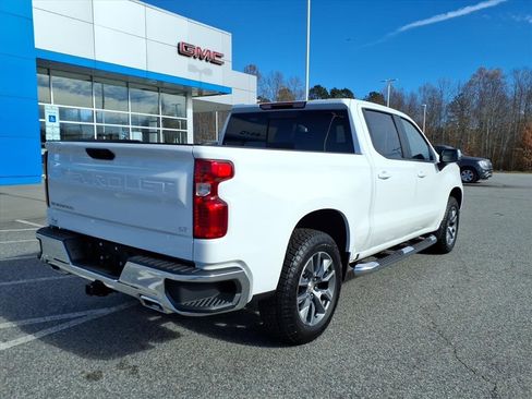 New 2026 Chevrolet Silverado 1500 LT image 3