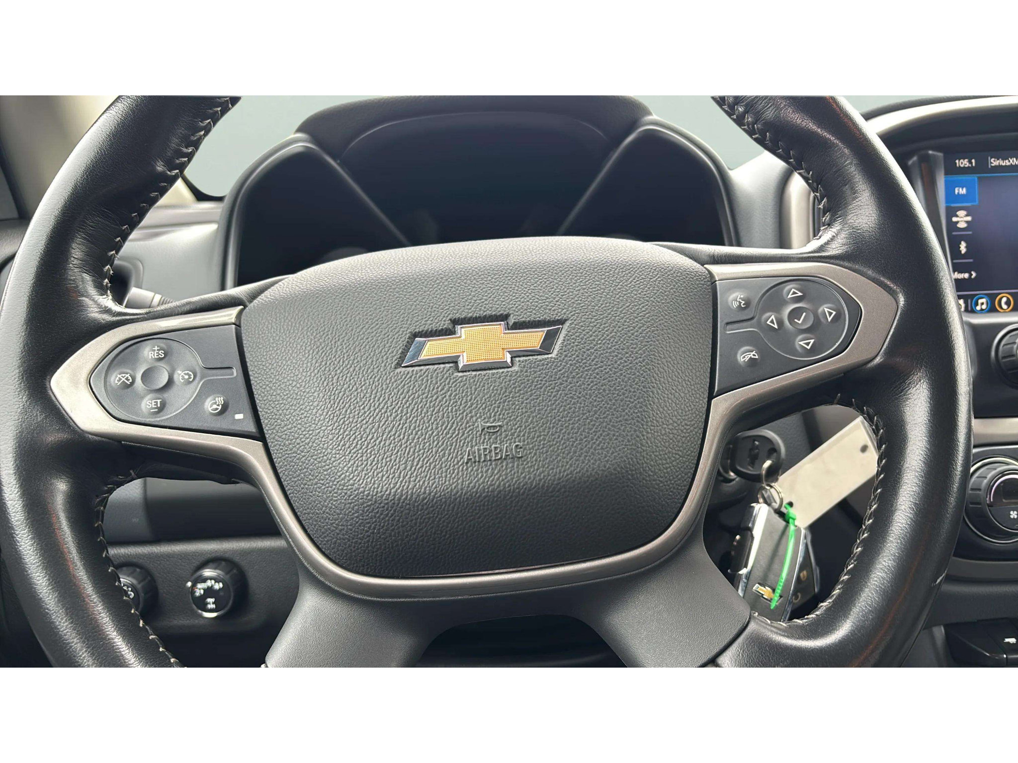 Used 2019 Chevrolet Colorado Z71 w/ LPO, Premium Interior Package AWD/4WD image 14