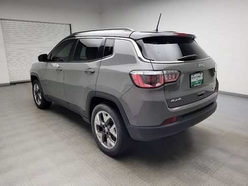 Used 2019 Jeep Compass Limited AWD/4WD image 5
