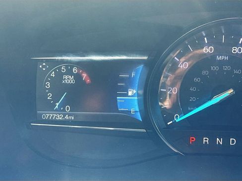 Used 2018 Ford Explorer Limited image 12