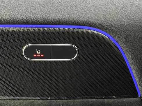 Used 2022 Mercedes-Benz GLA 250 GLA 250 w/ Premium, AMG Line & image 17