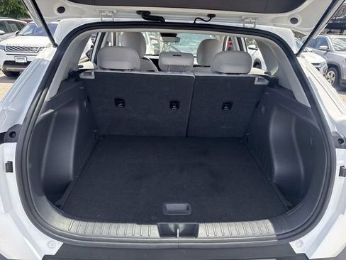 Certified 2024 Hyundai Kona SEL AWD/4WD image 6