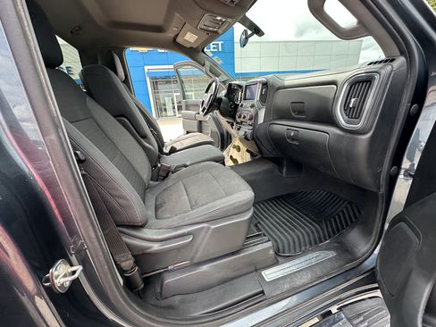 Certified 2020 Chevrolet Silverado 2500 LT w/ Convenience Package AWD/4WD image 21
