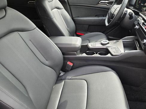 New 2026 Kia Sportage EX AWD/4WD image 11