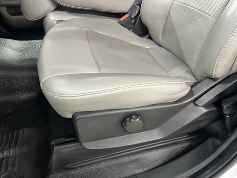 Used 2021 Ford F550 4X4 2dr Regular Cab 145.3 205. image 64