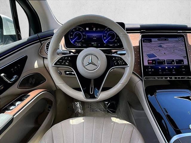 Certified 2023 Mercedes-Benz EQS 450+ SUV image 7