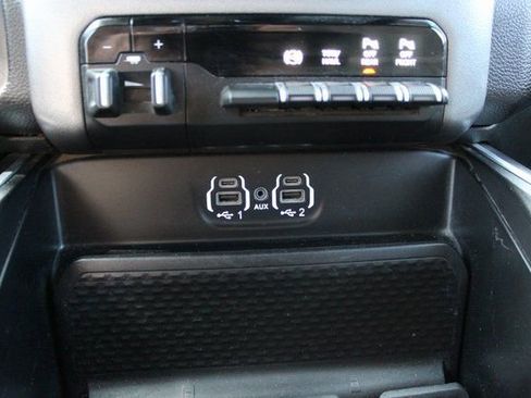 Used 2023 RAM 2500 Big Horn w/ Level 1 Equipment Group image 17