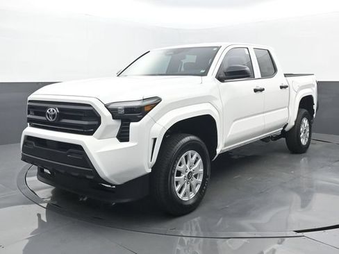 Used 2026 Toyota Tacoma SR RWD image 22