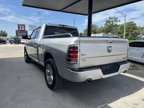 Used 2015 RAM 1500 Classic SLT RWD image 6