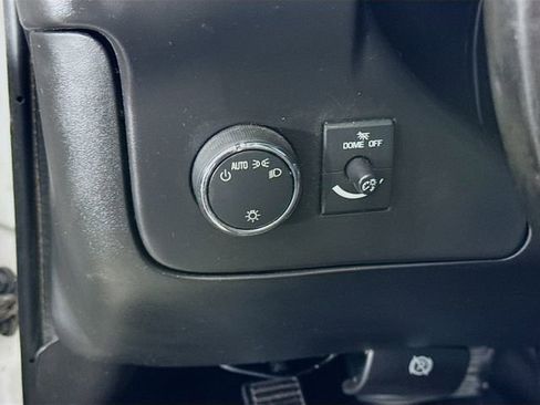 Used 2016 Chevrolet Express 3500 Extended image 10