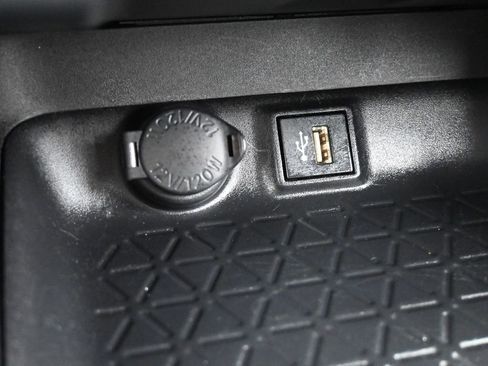 Used 2024 Toyota RAV4 XLE image 22