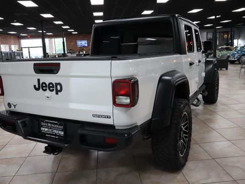 Used 2020 Jeep Gladiator Sport w/ Quick Order Package 24S AWD/4WD image 5