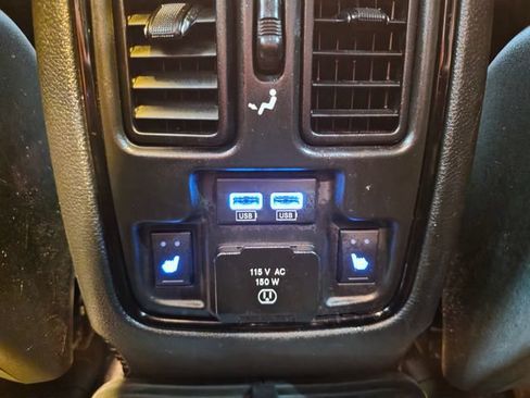 Used 2022 Dodge Durango R/T AWD/4WD image 21