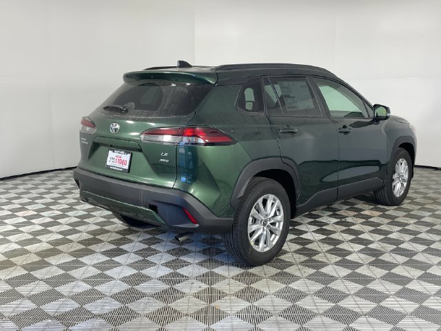 New 2026 Toyota Corolla Cross LE w/ Moonroof Package AWD/4WD image 9