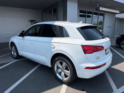 Used 2019 Audi Q5 2.0T Premium Plus w/ Premium Plus Package AWD/4WD image 4