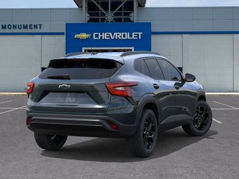 New 2026 Chevrolet Trax LT w/ Driver Confidence Package FWD image 4