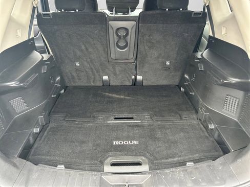 Used 2016 Nissan Rogue S w/ Appearance Package image 12