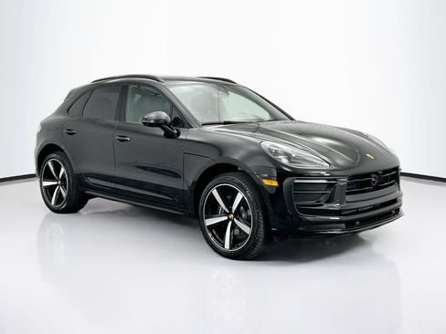 Used 2026 Porsche Macan AWD/4WD image 9