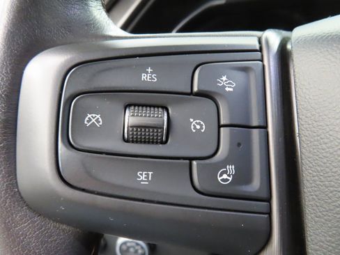 Used 2024 GMC Sierra 2500 AT4X image 68