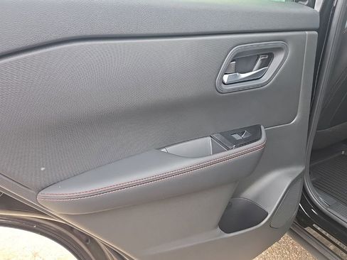 New 2026 Nissan Rogue SV image 36