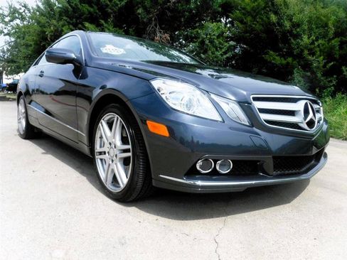 Used 2010 Mercedes-Benz E 350 Coupe image 3