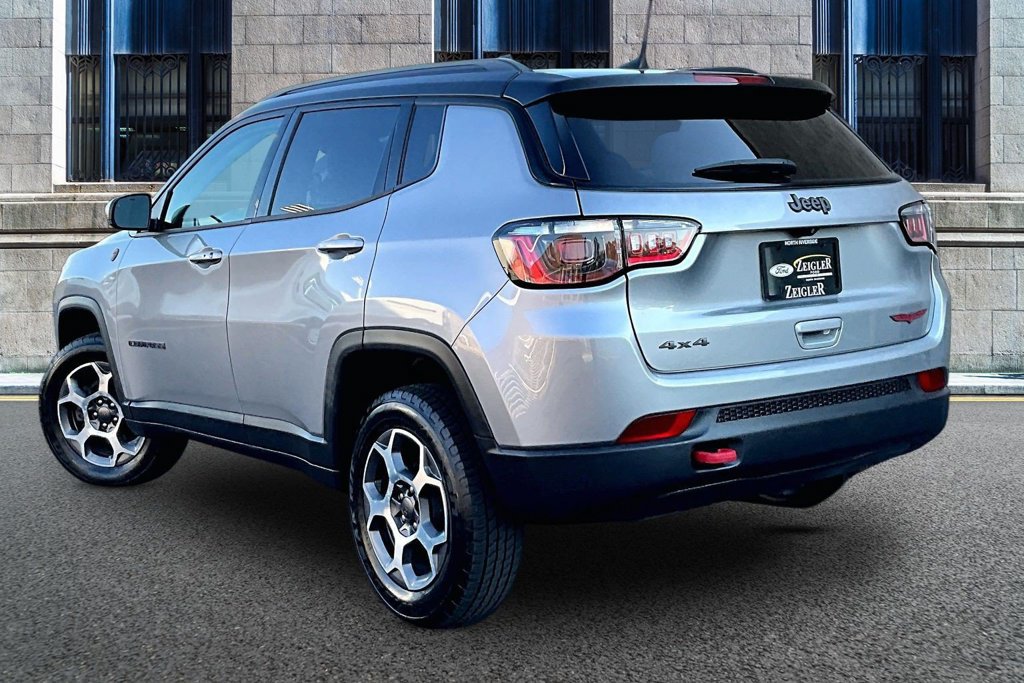 Used 2022 Jeep Compass Trailhawk w/ Trailhawk Convenience Group AWD/4WD image 10
