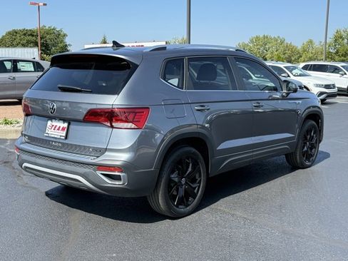 Used 2022 Volkswagen Taos SE image 7
