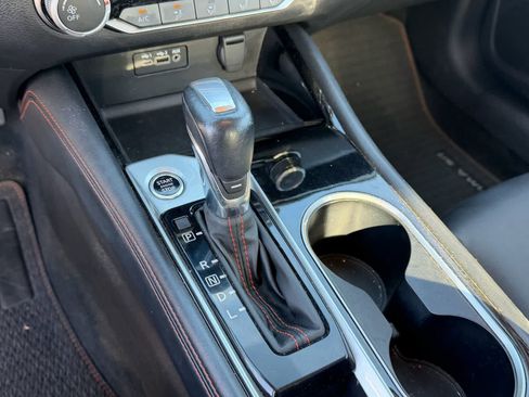 Used 2024 Nissan Altima 2.5 SR image 14