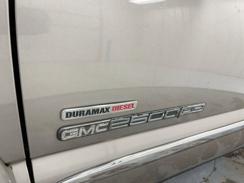 Used 2003 GMC Sierra 2500 SLT w/ SLT Preferred Equipment Group image 25