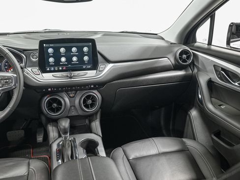 Used 2023 Chevrolet Blazer LT image 30