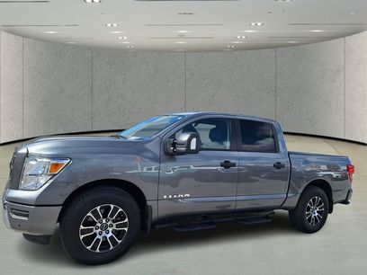 Used 2024 Nissan Titan SV w/ SV Convenience Package