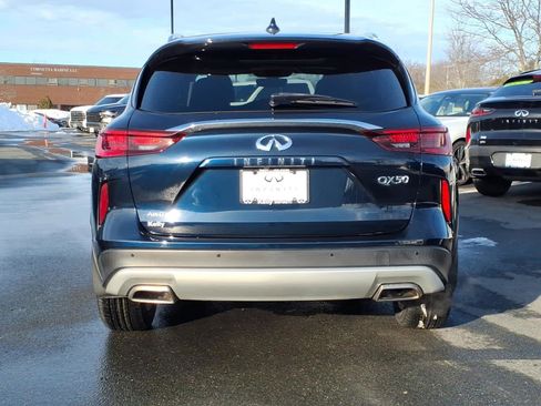 Certified 2023 INFINITI QX50 Luxe image 6