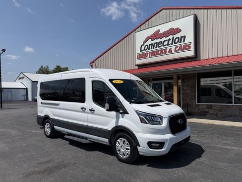 Used 2023 Ford Transit 350 XLT RWD image 2