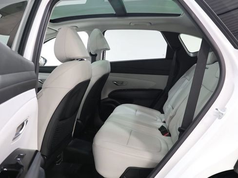 Used 2026 Hyundai Tucson Limited AWD/4WD image 27