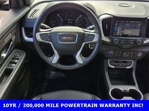 Used 2022 GMC Terrain SLT w/ Elevation Edition image 10