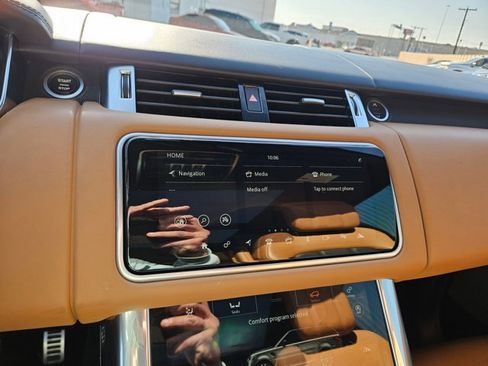 Used 2019 Land Rover Range Rover Sport HSE Dynamic image 20