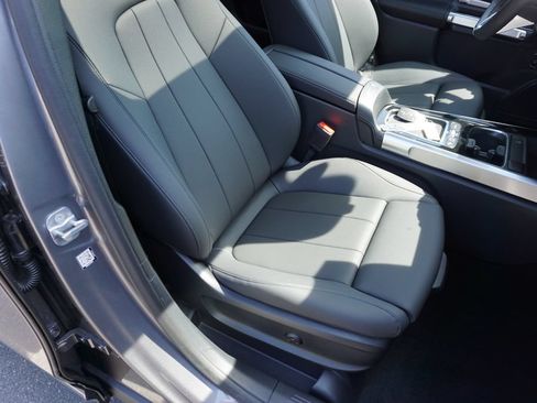 Certified 2025 Mercedes-Benz GLB 250 image 7