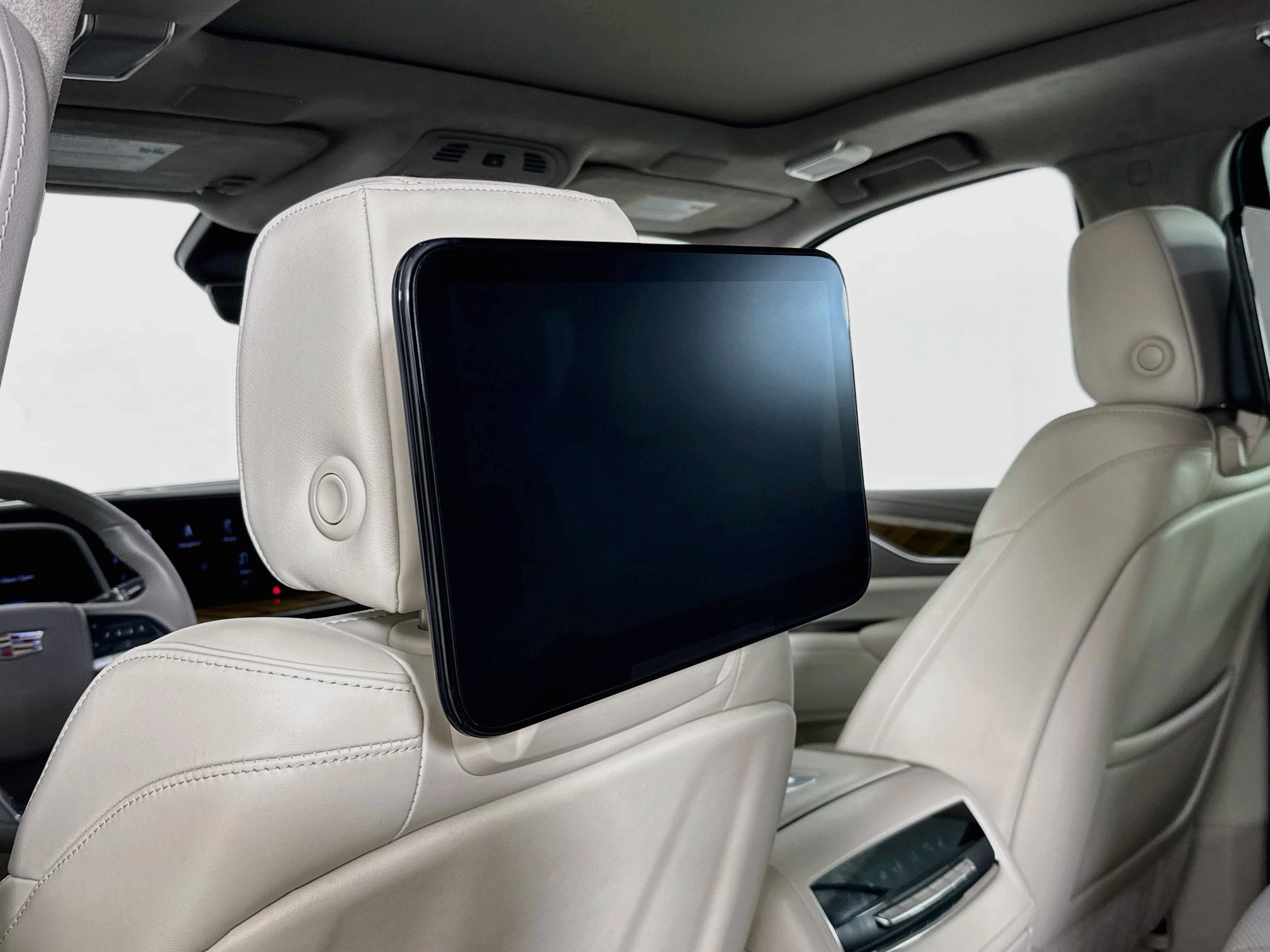 Certified 2021 Cadillac Escalade Sport Platinum AWD/4WD image 30