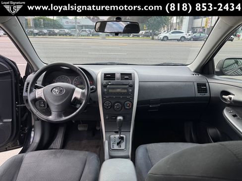 Used 2009 Toyota Corolla S image 12