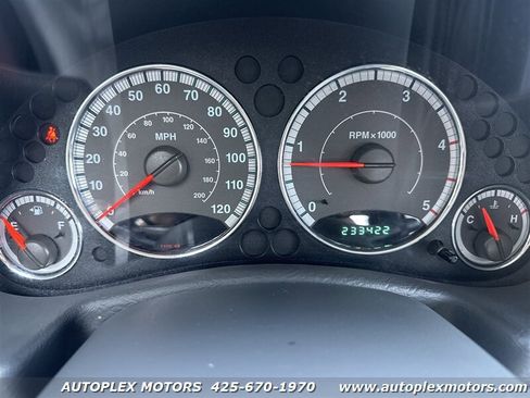 Used 2005 Jeep Liberty Limited image 22