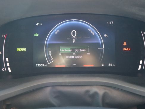 Used 2025 Toyota Camry SE w/ Multimedia Upgrade Package image 27