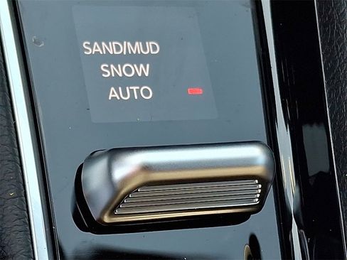 New 2026 Jeep Compass Latitude image 15