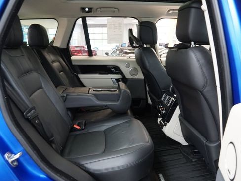 Used 2019 Land Rover Range Rover Supercharged AWD/4WD image 36