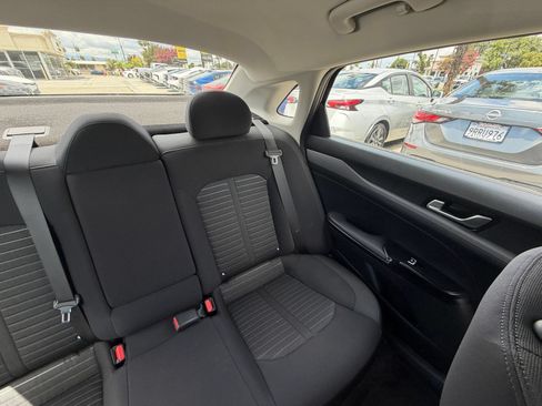 Used 2025 Kia K5 LXS FWD image 36