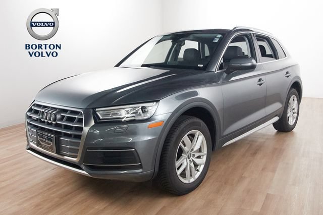 Used 2020 Audi Q5 2.0T Premium w/ Convenience Package AWD/4WD image 1